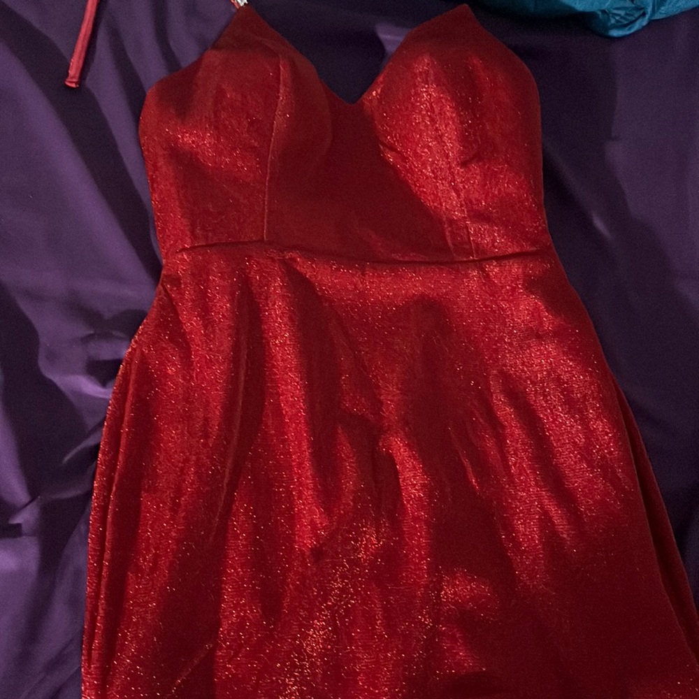 Red Prom dress